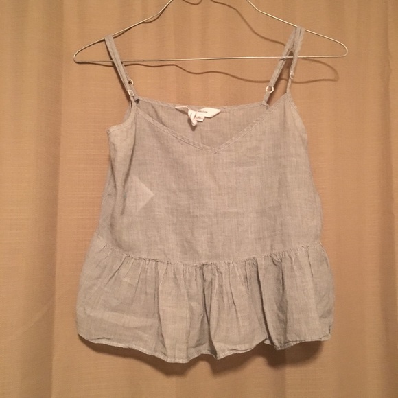 BCBG NWOT Crop - Picture 2 of 5